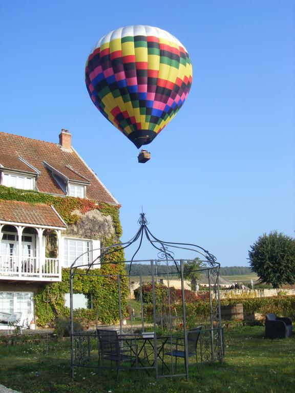 La Passerelle Des Corton B&B Aloxe-Corton ภายนอก รูปภาพ